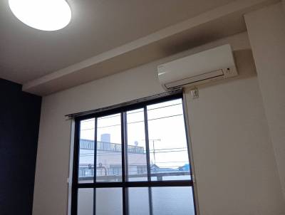 シーリングライトついてます。