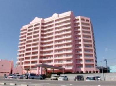 海の前に建つリゾートマンション