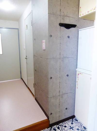 乱雑キッチンが見えない広々玄関