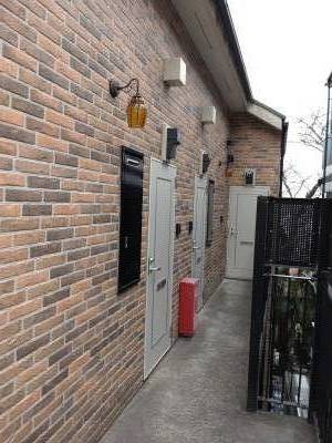 ２階に３部屋あります