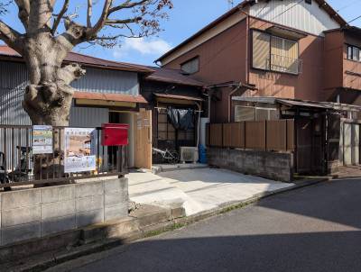 駐車場は成約済です。