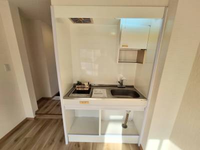 ミニキッチンはIH