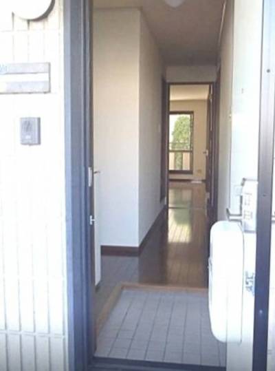 リビングとの仕切り扉アリ♪