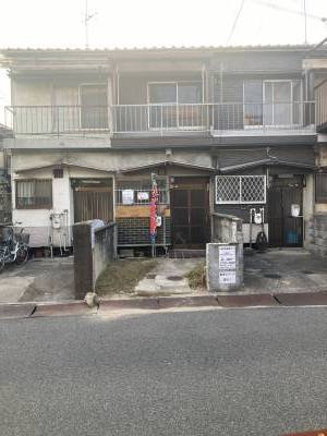 前面道路広く、両面バルコニー！日当たり通風良好！