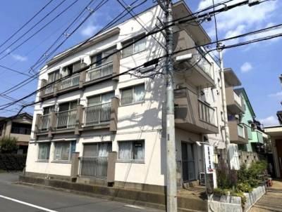 白を基調とした清潔感のあるガイン