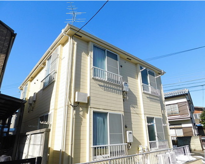 閑静な住宅街に明るいお部屋です