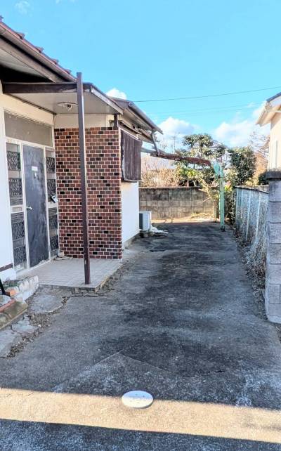 敷地内に駐車スペース完備！