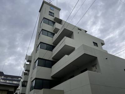 建物外観です