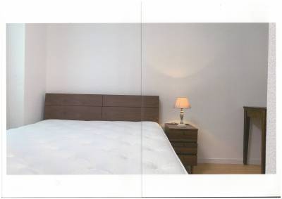 クッション性のある広々としたダブルベッド！