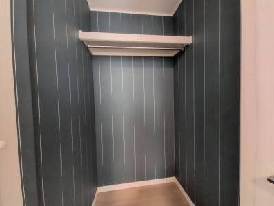 クローゼット内アクセスカラー採用