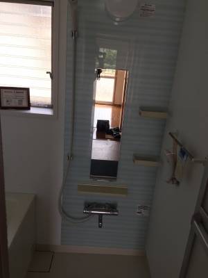 浴室〔リフォーム済み〕〜シャワー＆追炊き機能付き