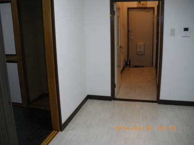 玄関開けて直ぐに台所やお部屋でなく、プライバシー確保
