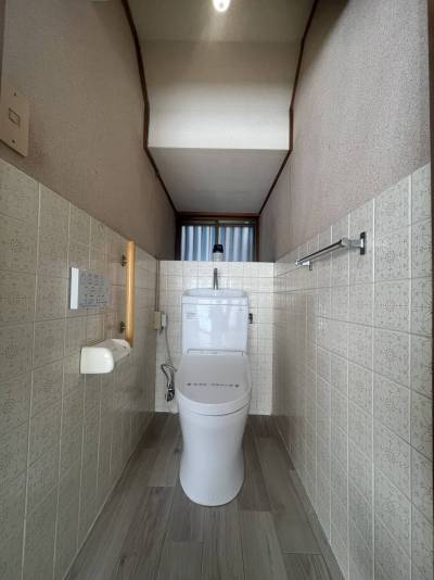 自動開閉温水洗浄暖房＆センサー照明