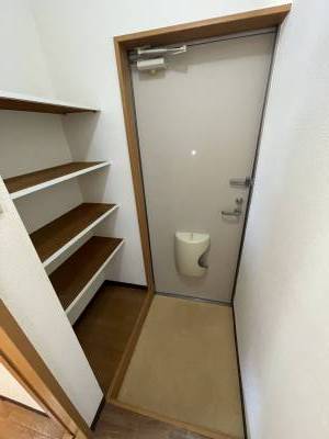 シューズボックス付き