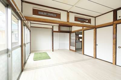 12畳のメインリビング2