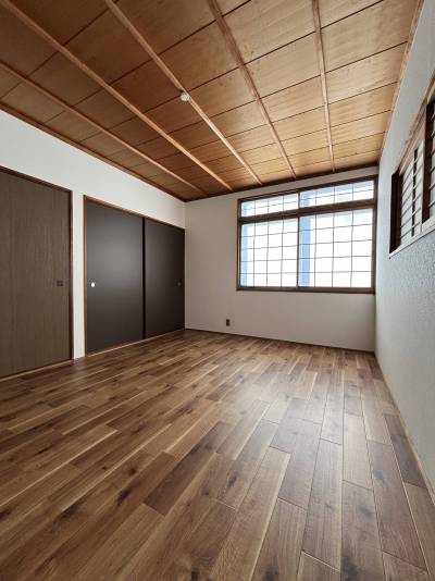 2F和洋室は夫婦の寝室にピッタリ♪収納付きで広々空間！