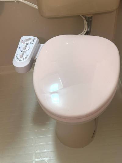 シャワートイレ