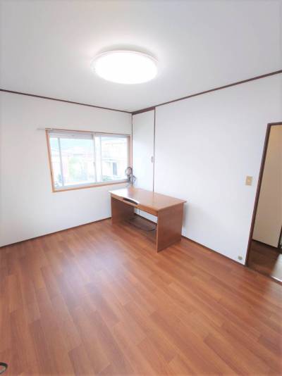 2Fの洋室1です。