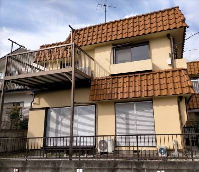 駐車場側から撮影