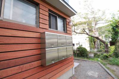 ポスト　マリンランプ新しく設置しています