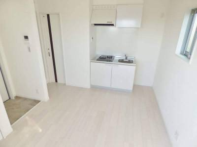 室内全体。この部屋は向きが反対になります。