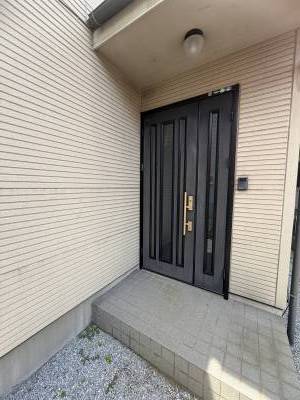 玄関ドア