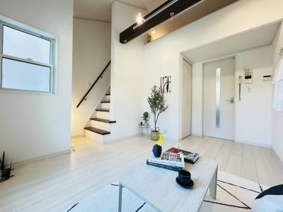 6.1帖の洋室は使い勝手◎！