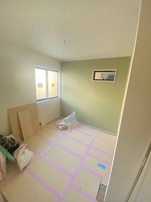 1階東部屋♪光が差し込みます♪