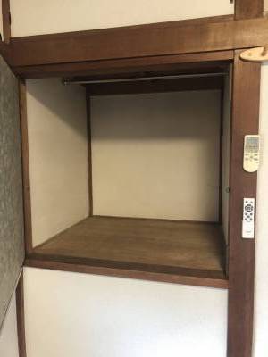 洋服掛けパイプ取り付け