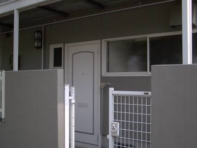 102の専用玄関
