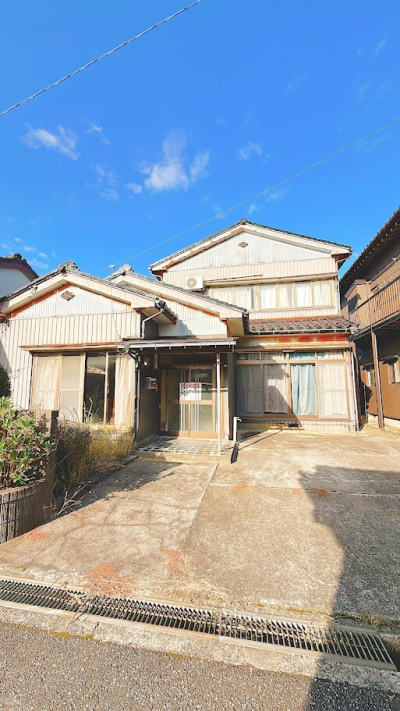 2台駐車が可能なひろびろスペースです