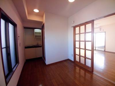 キッチンはこじんまりと♪