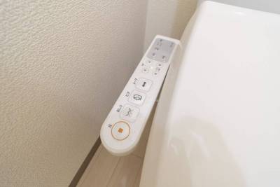 もちろん、清潔好きに好評のウォシュレット付いてます！