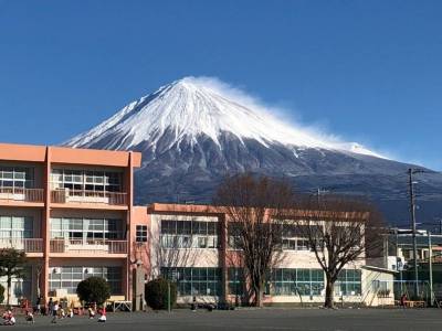 富士宮市立貴船小学校（徒歩9分）