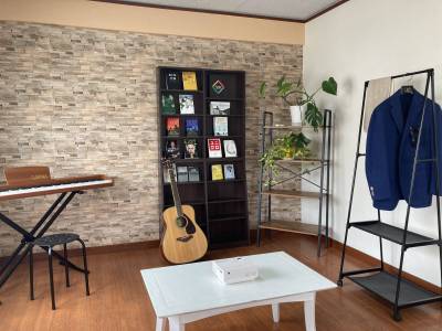東向きのお部屋は朝日が入って明るさ満点！