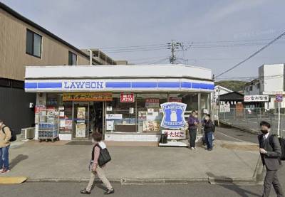 ローソン名張駅前店