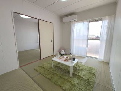 居間は和室ですがゆったりできますね♪
