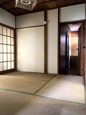 1階和室（キッチン前）