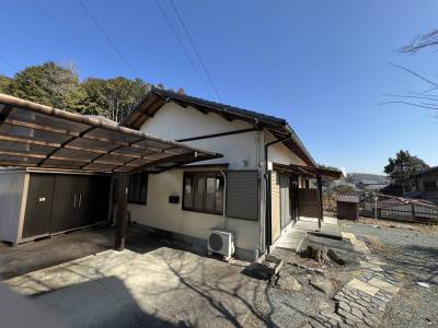 人気の平屋で大型物置付きですよー