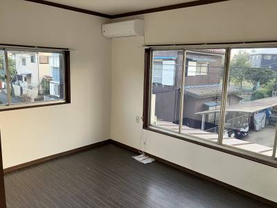 2階南西側洋室（エアコンは新品）