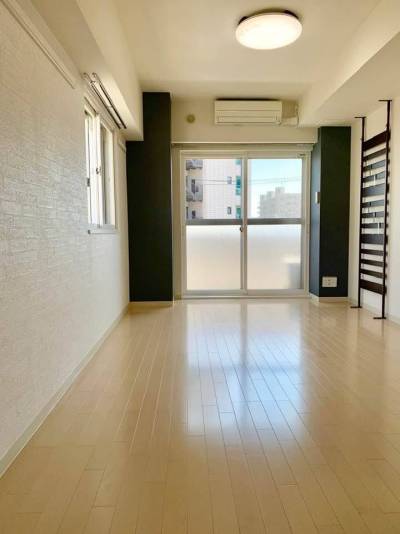 まるでホテルみたいな色調のお部屋！