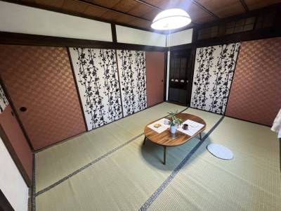 1階和室6畳　洋室とキッチンと繋がっています