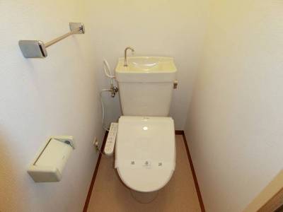風呂、トイレはもちろん別々です