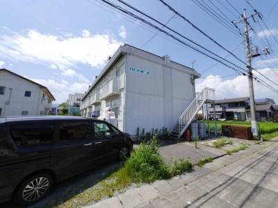 横からです。