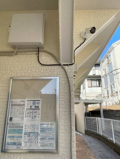 防犯カメラ、掲示板