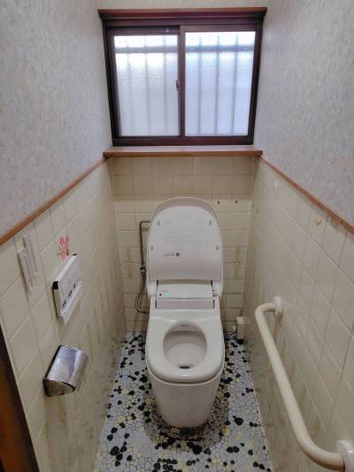 ウォシュレット付トイレ