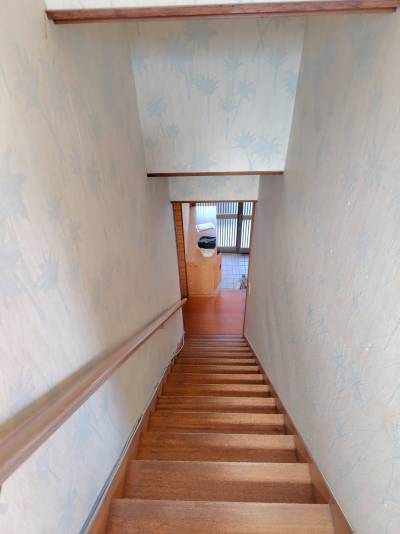 手摺がついているので安心