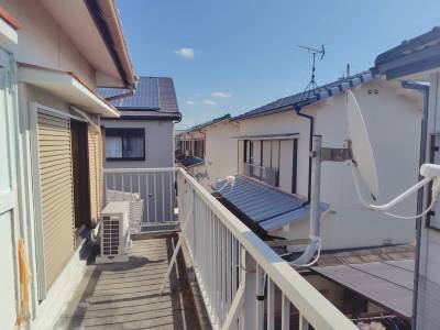 ２Fの見晴らしがいいベランダ