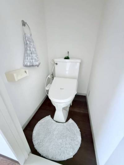トイレ（備品や寝具は全部で３点までプレゼント可）