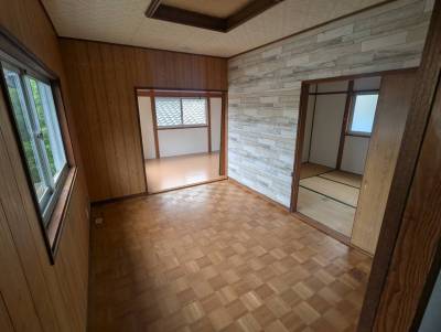 2階リビングも6帖で広々です。